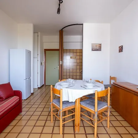 アパート La Playa Rivabella