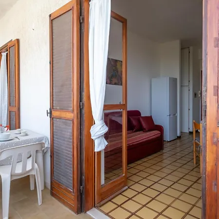 La Playa Rivabella Apartment *